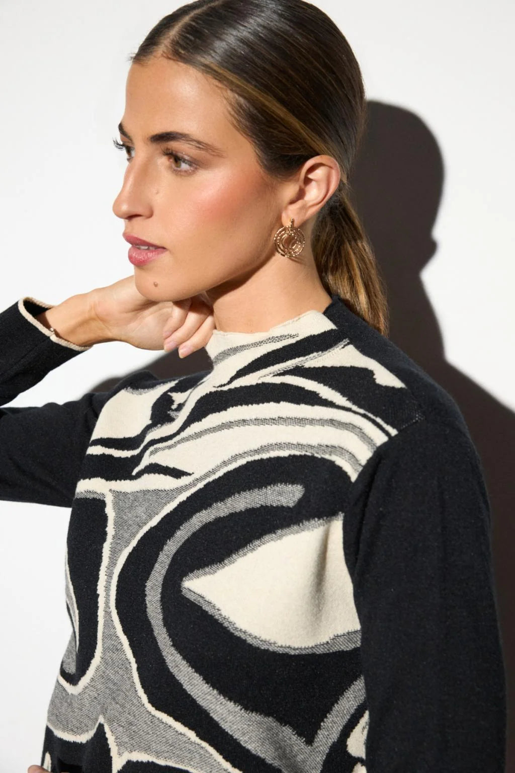 Camisola de Malha com Padrão Abstrato