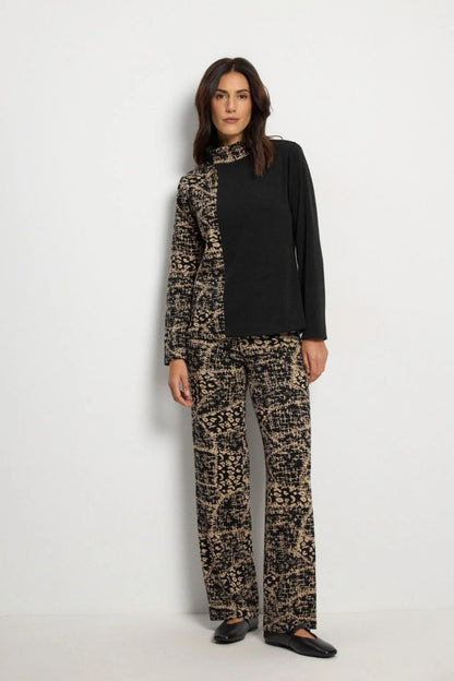 Camisola de Senhora Bicolor com Estampado Abstrato